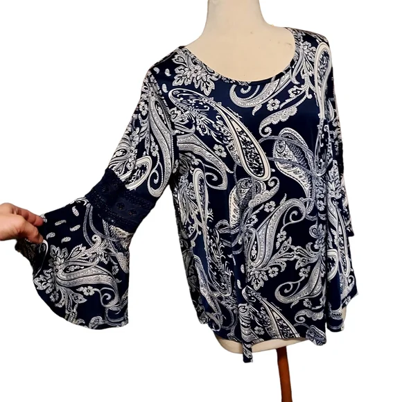 Cato 2xl Top Blouse Long Sleeve Bell Floral Western White Crochet Lightw… - Picture 2 of 5